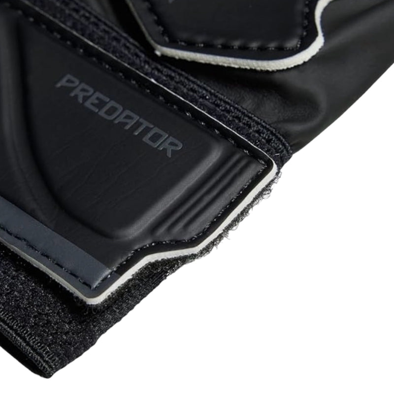 Adidas Predator Goalkeeper Gloves