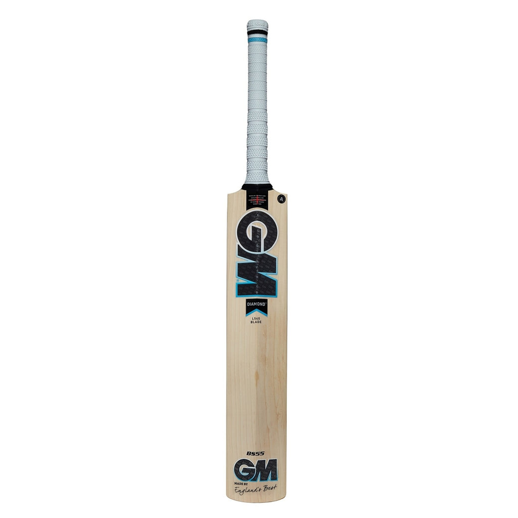 Gunn & Moore Diamond 303 Cricket Bat