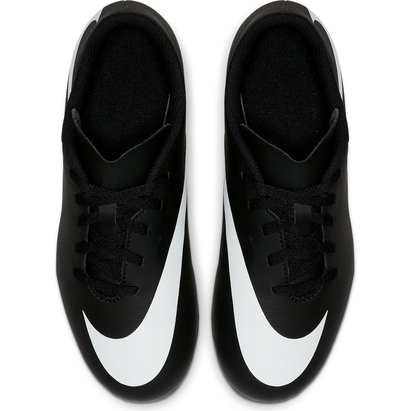 Nike bravata football sales shoes